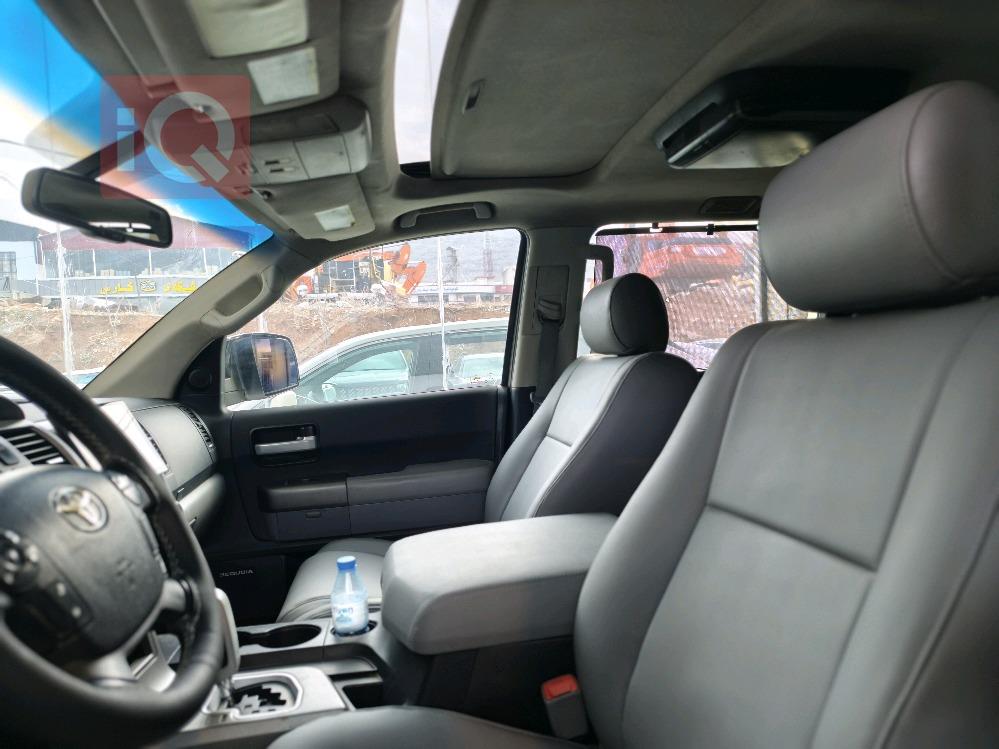 تۆیۆتا سیکۆیا